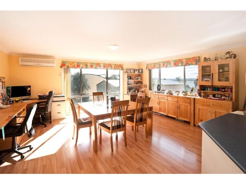 6 Ocean Road, Batehaven NSW 2536