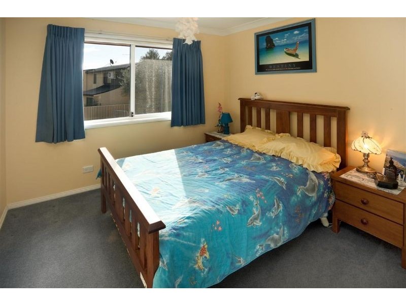 6 Ocean Road, Batehaven NSW 2536