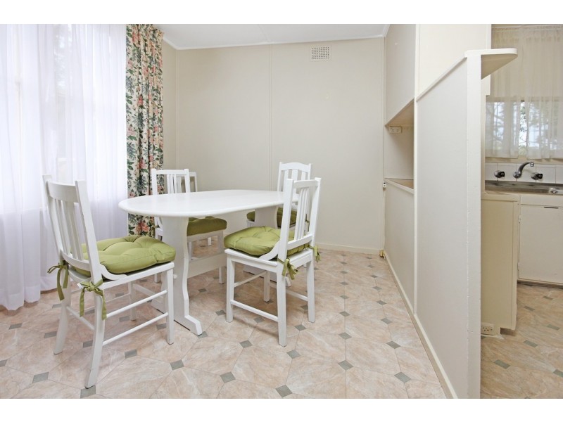 19 Berrima Parade, Surfside NSW 2536