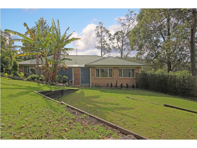 41 Karoola Crescent, Surfside NSW 2536