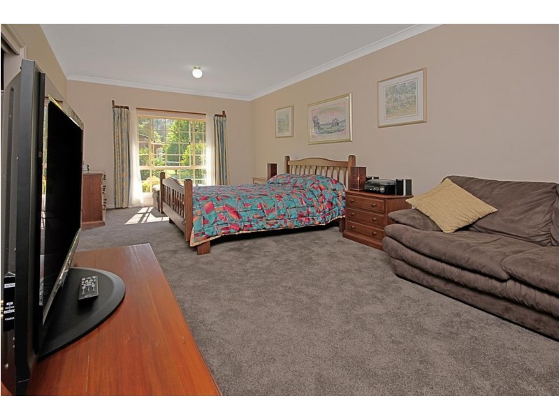 8 Kauzal Crescent, Surf Beach NSW 2536
