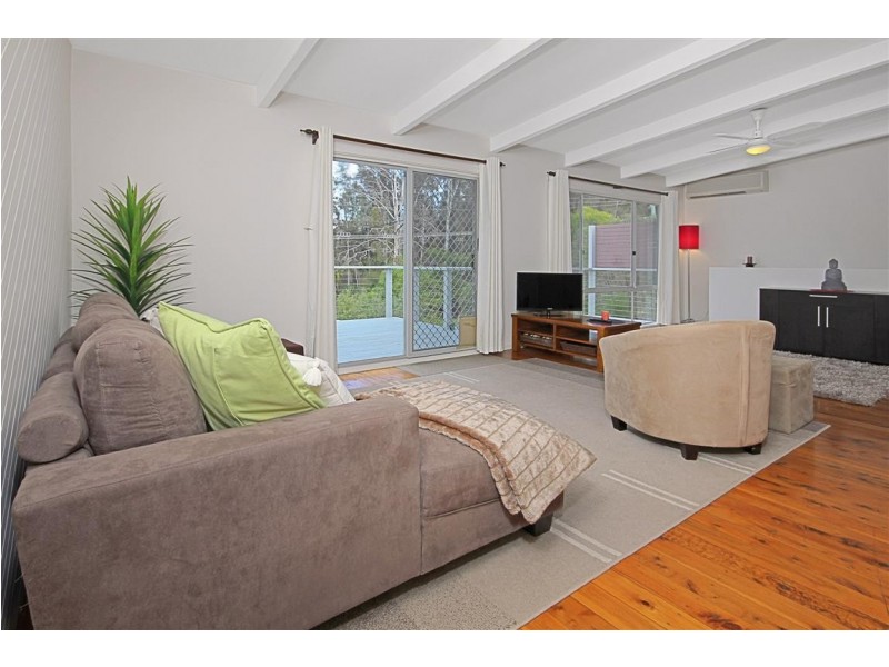 30 Palana Street, Surfside NSW 2536