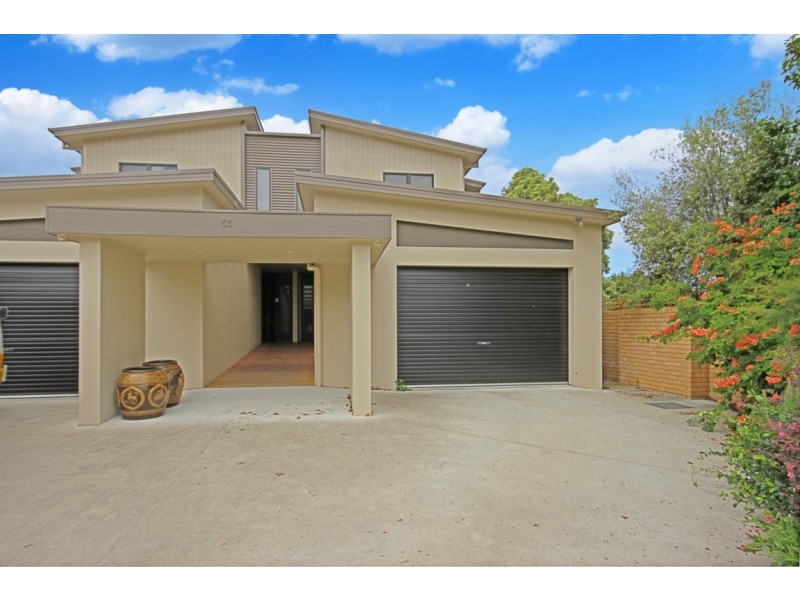 2/65 Golf Links Drive, Batemans Bay NSW 2536
