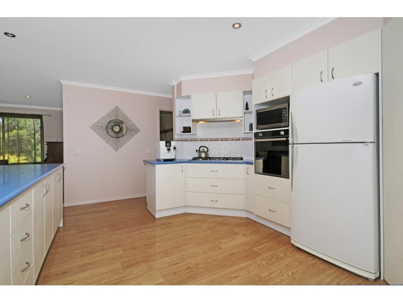 14 Gibson Place, Batehaven NSW 2536