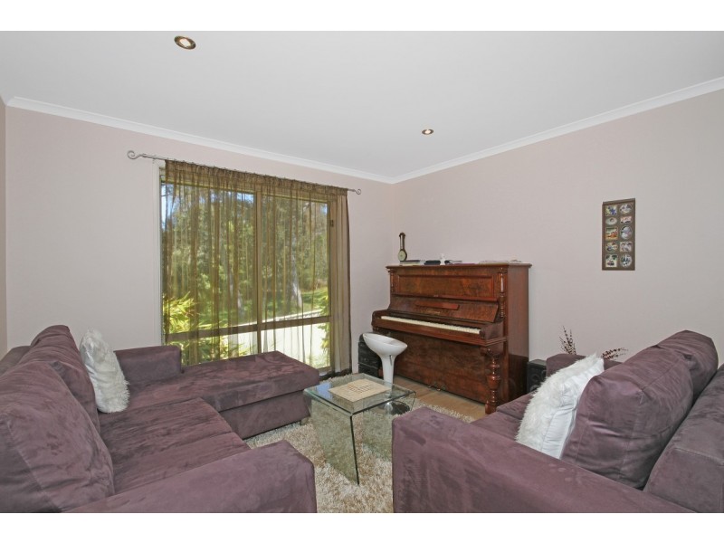 14 Gibson Place, Batehaven NSW 2536