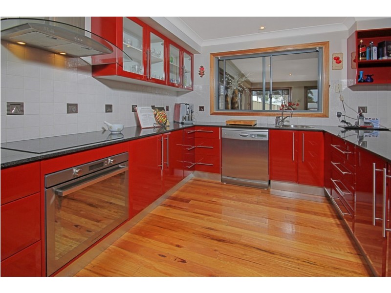 14 Oakwood Way, Catalina NSW 2536