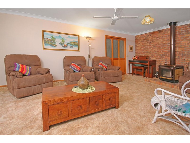 53 Riverview Crescent, Catalina NSW 2536