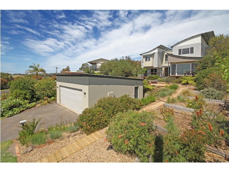 46 Ocean Road, Batehaven NSW 2536