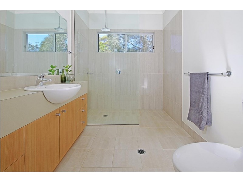 46 Ocean Road, Batehaven NSW 2536