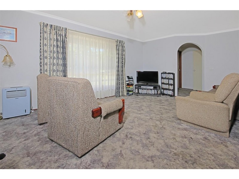 8 Wills Crescent, Denhams Beach NSW 2536