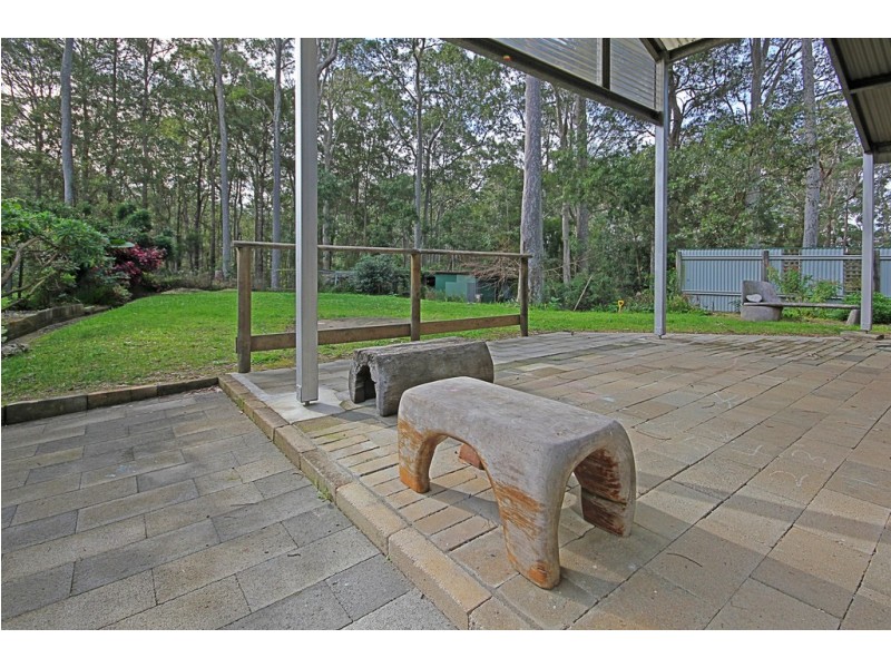 7 Connells Close, Mossy Point NSW 2537