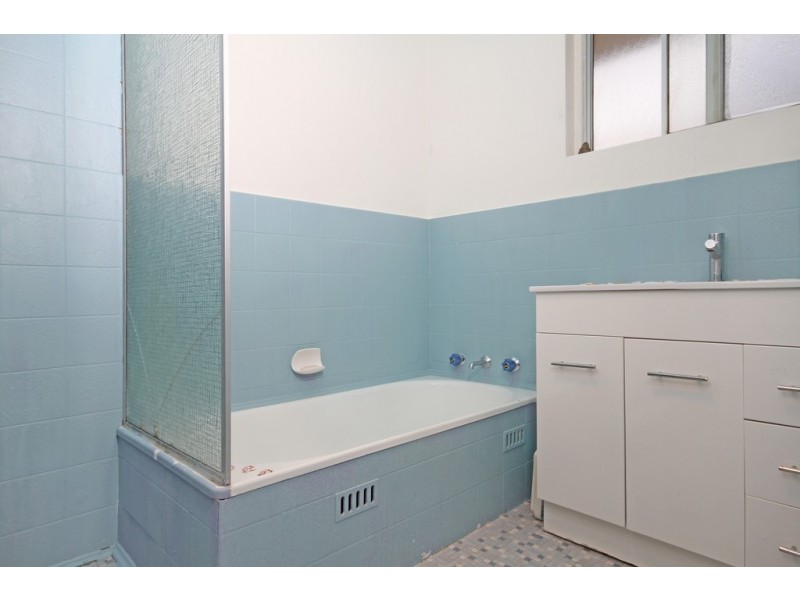 47 Golf Links Drive, Batemans Bay NSW 2536