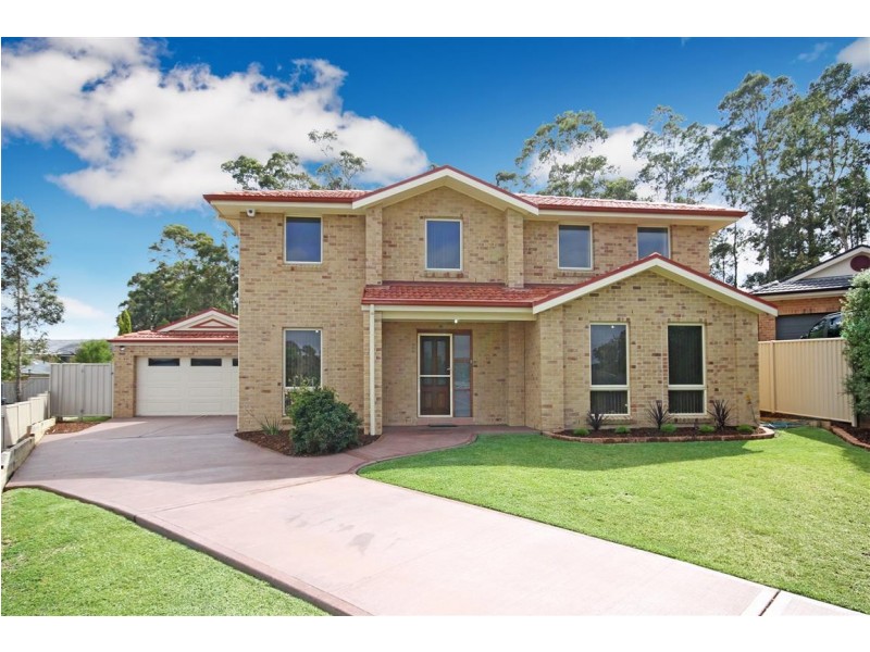 9 Leichhardt Place, Sunshine Bay NSW 2536