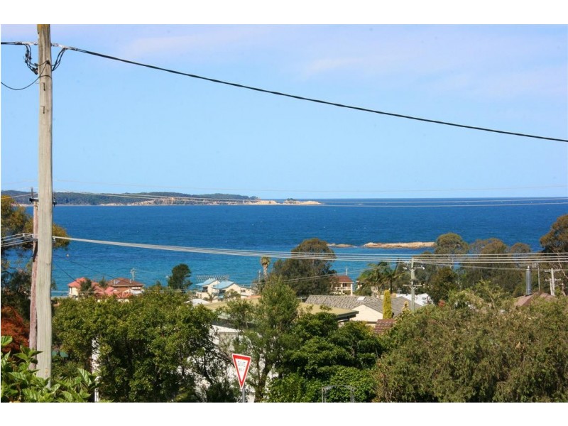 44 Ocean Road, Batehaven NSW 2536
