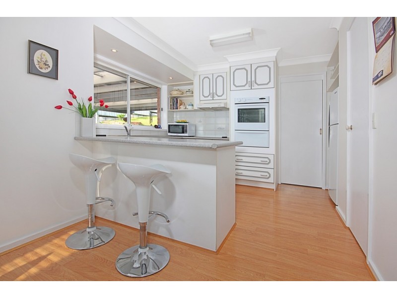 1 Gull Close, Catalina NSW 2536