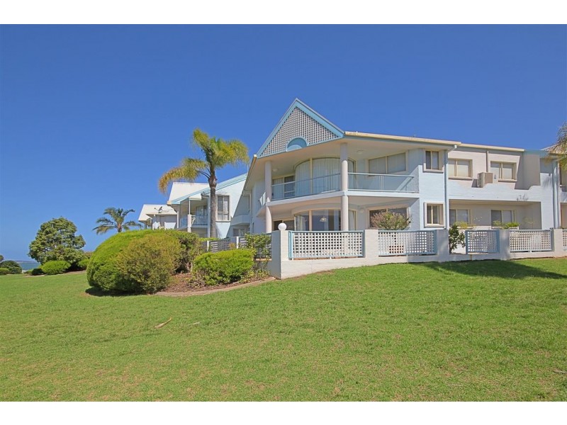 2/25 Beach Road, Batemans Bay NSW 2536