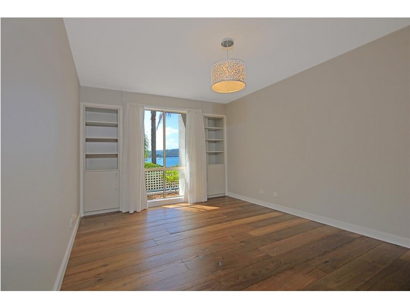 2/25 Beach Road, Batemans Bay NSW 2536