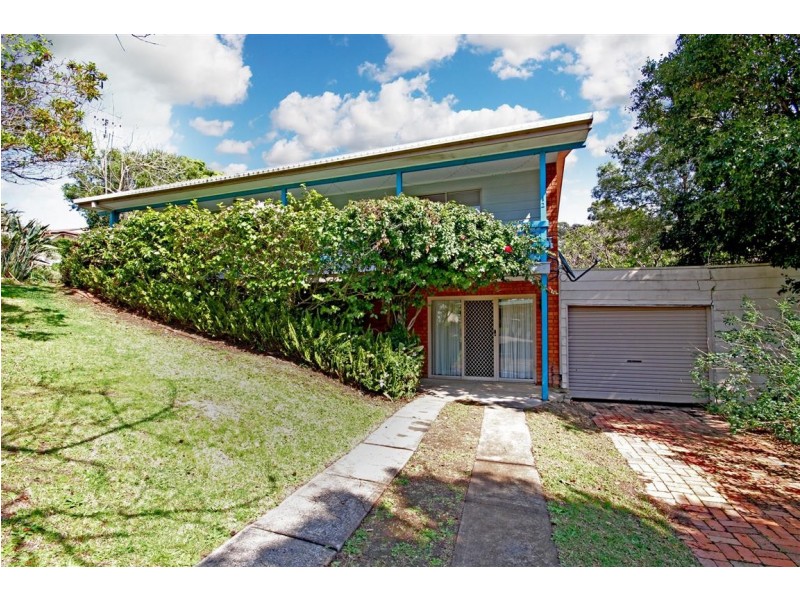 12 Merriwee Avenue, Malua Bay NSW 2536