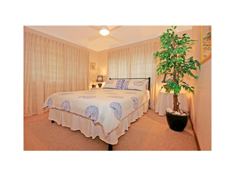 15 Sandy Place, Long Beach NSW 2536