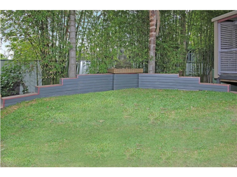 17 Connells Close, Mossy Point NSW 2537