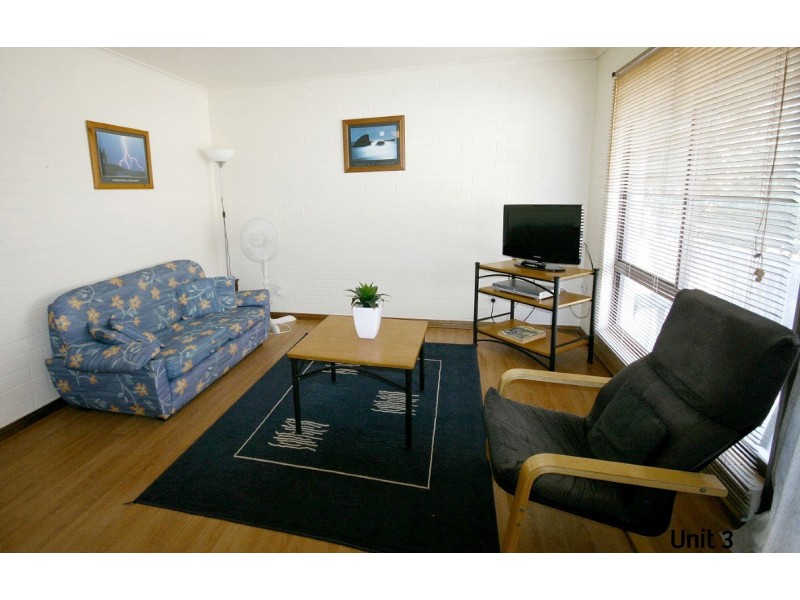 13 Sandy Place, Batemans Bay NSW 2536