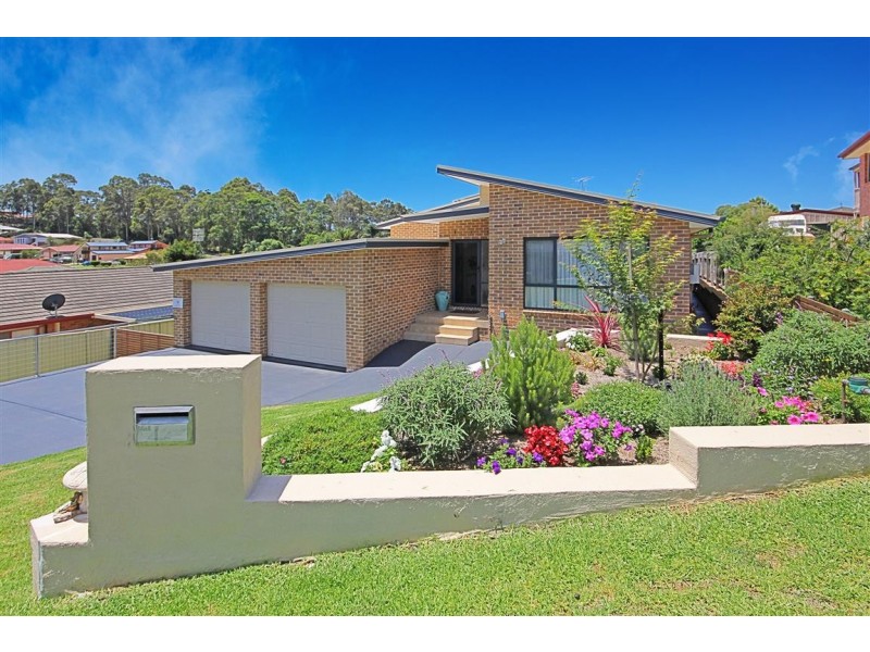 6 Crinum Place, Catalina NSW 2536