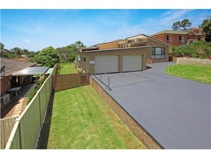 6 Crinum Place, Catalina NSW 2536