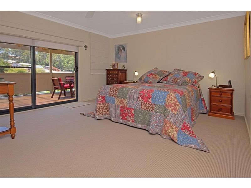 6 Crinum Place, Catalina NSW 2536