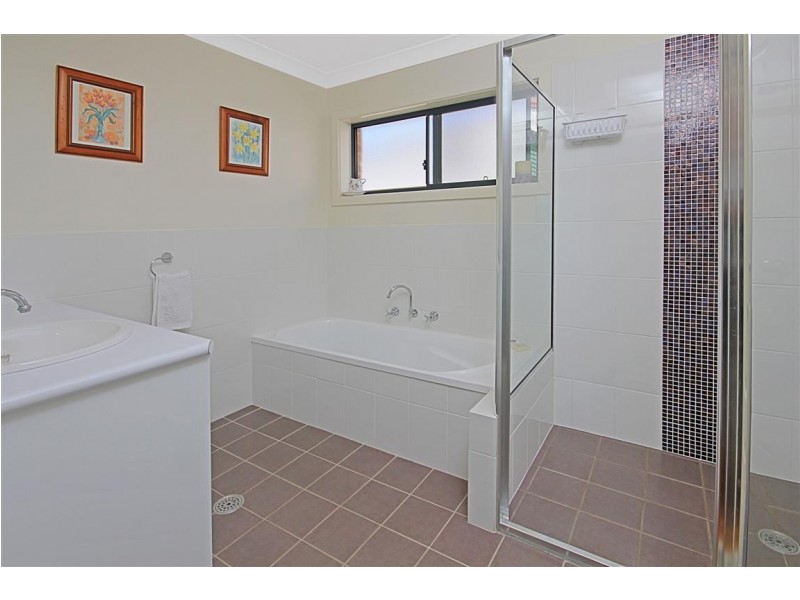 6 Crinum Place, Catalina NSW 2536