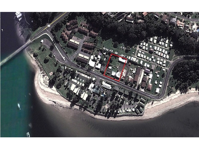 17-19 Wharf Road, North Batemans Bay NSW 2536