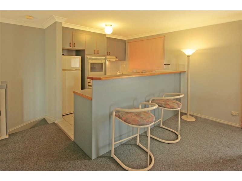 9/212 Beach Rd, Batehaven NSW 2536