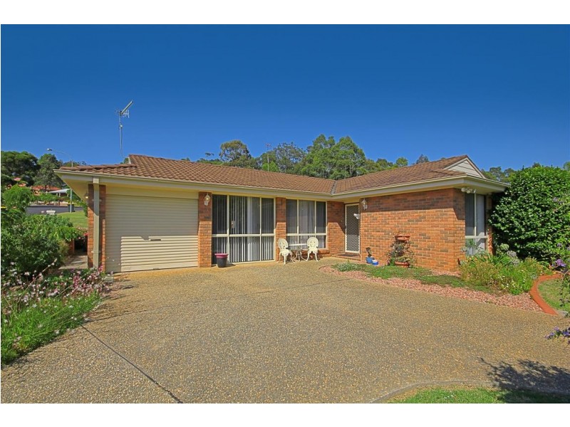 44 Thomas Mitchell Crescent, Sunshine Bay NSW 2536