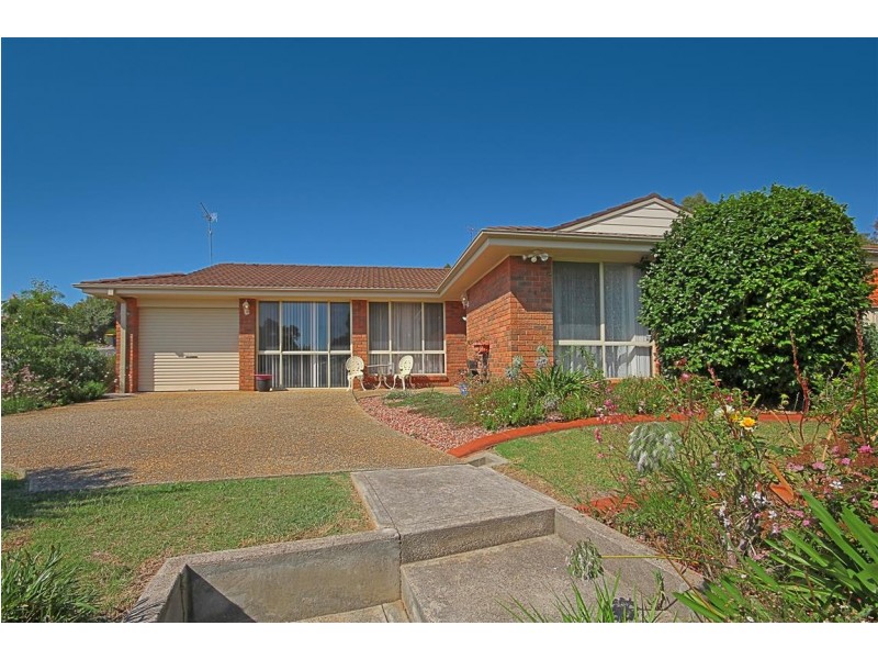 44 Thomas Mitchell Crescent, Sunshine Bay NSW 2536