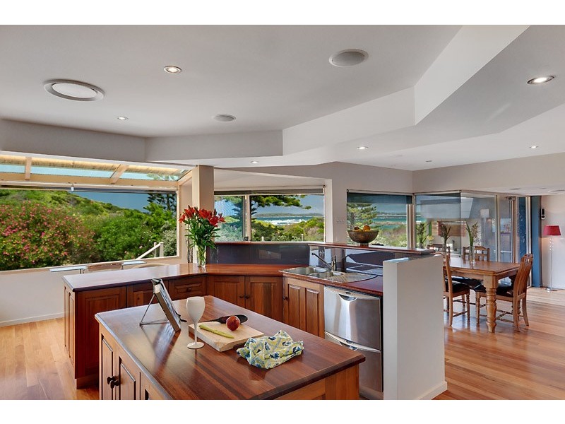 139 Sunpatch Parade, Tomakin NSW 2537