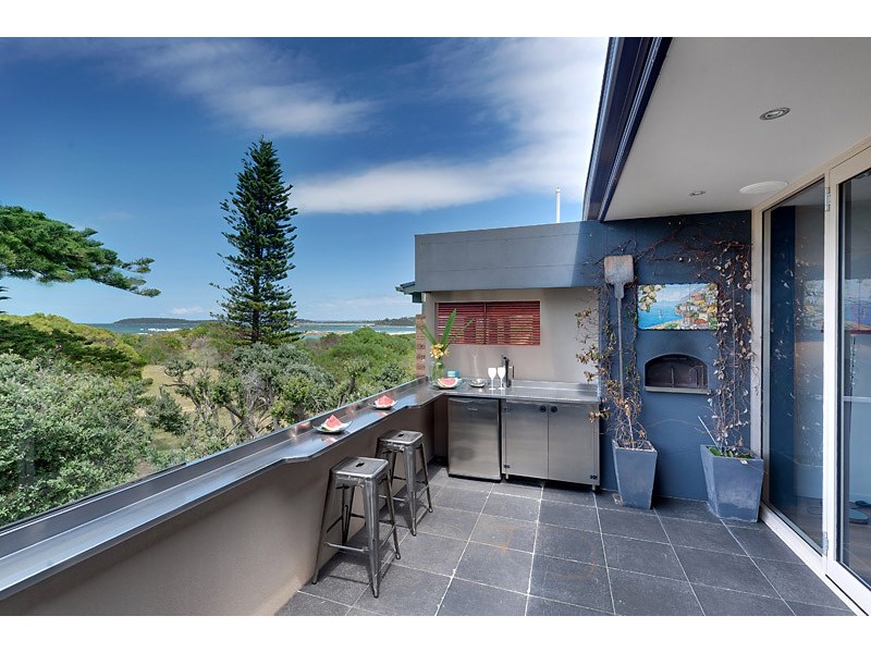 139 Sunpatch Parade, Tomakin NSW 2537