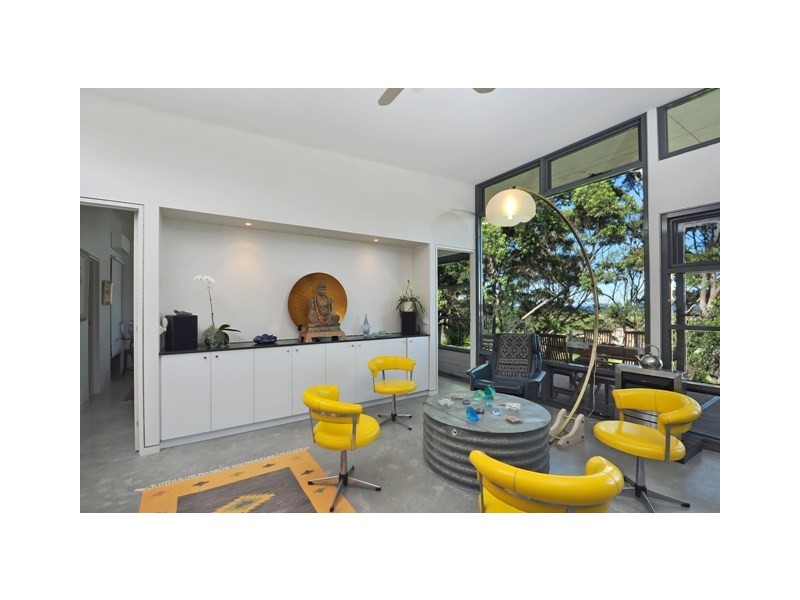 37 Forest Parade, Tomakin NSW 2537