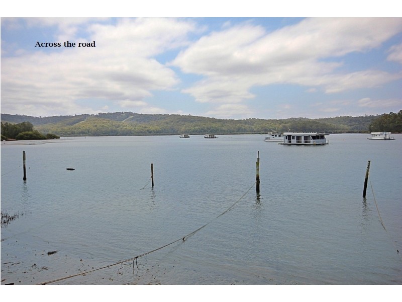 37 Clyde Street, Batemans Bay NSW 2536