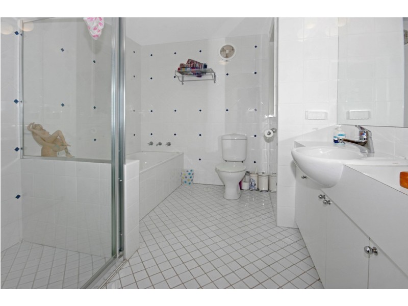 13 Barlings Drive, Tomakin NSW 2537