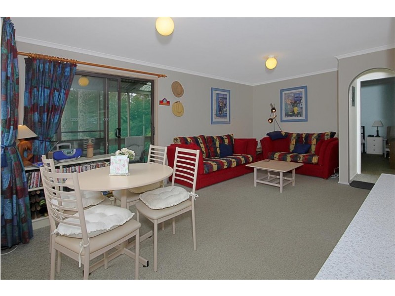 52 Fauna Avenue, Long Beach NSW 2536