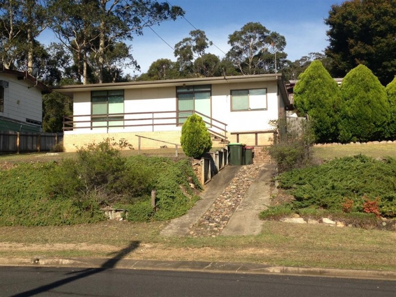 95 Country Club Drive, Catalina NSW 2536