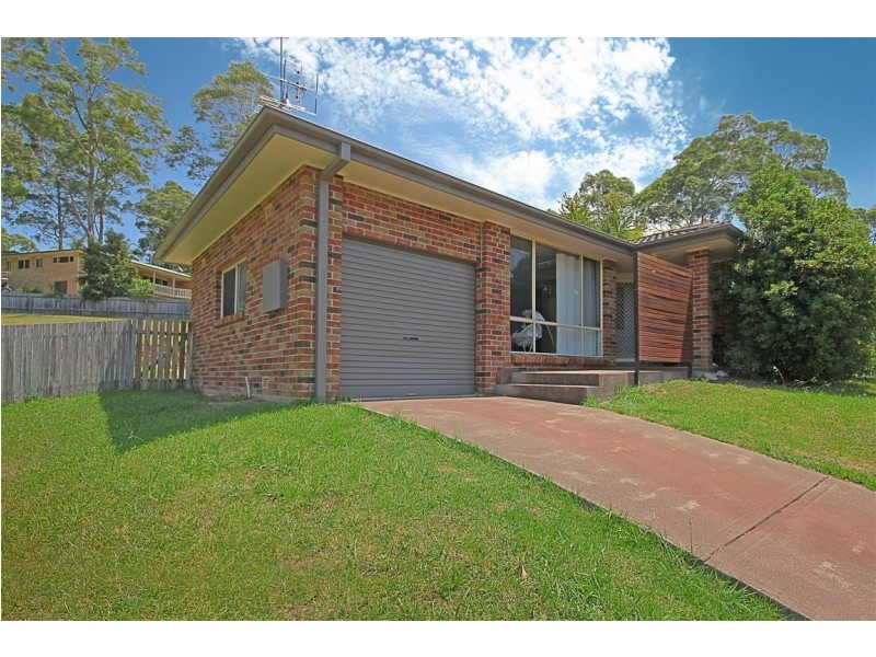 39 Karoola Crescent, Surfside NSW 2536