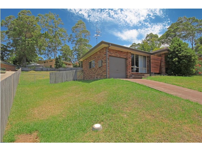 39 Karoola Crescent, Surfside NSW 2536