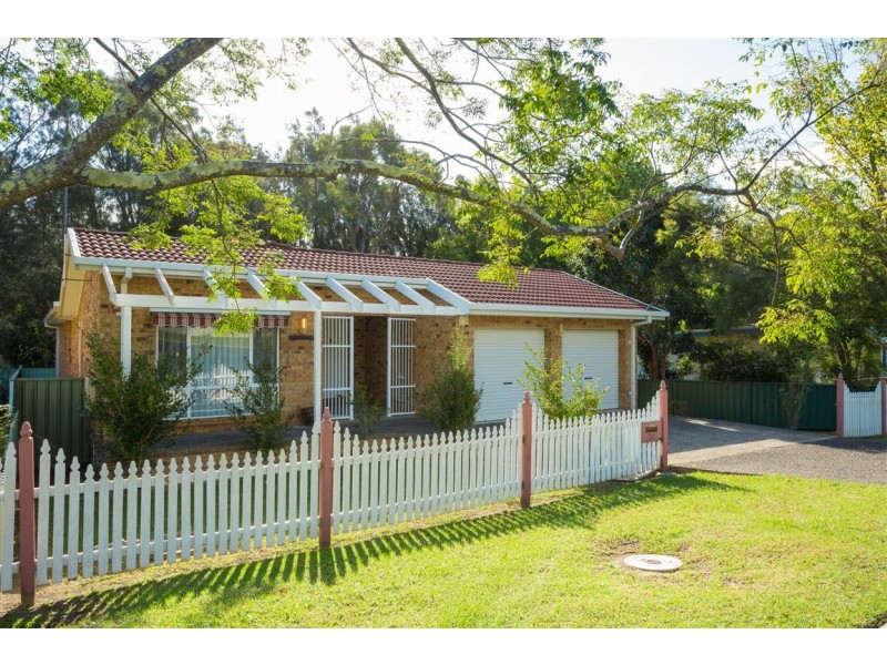 30 Edward Road, Batehaven NSW 2536