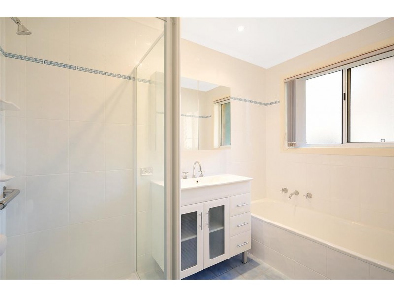 30 Edward Road, Batehaven NSW 2536