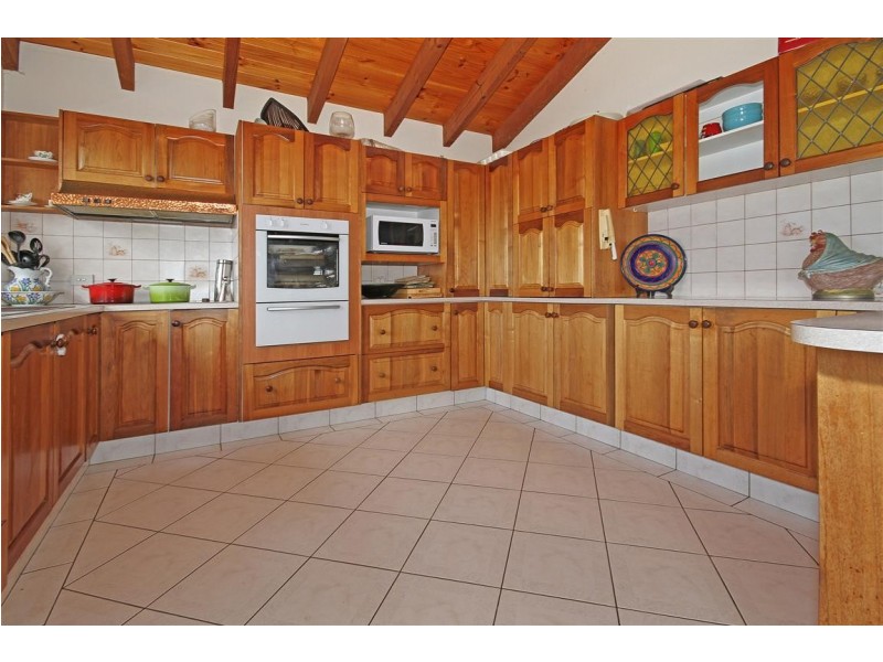 84 Vista Avenue, Catalina NSW 2536