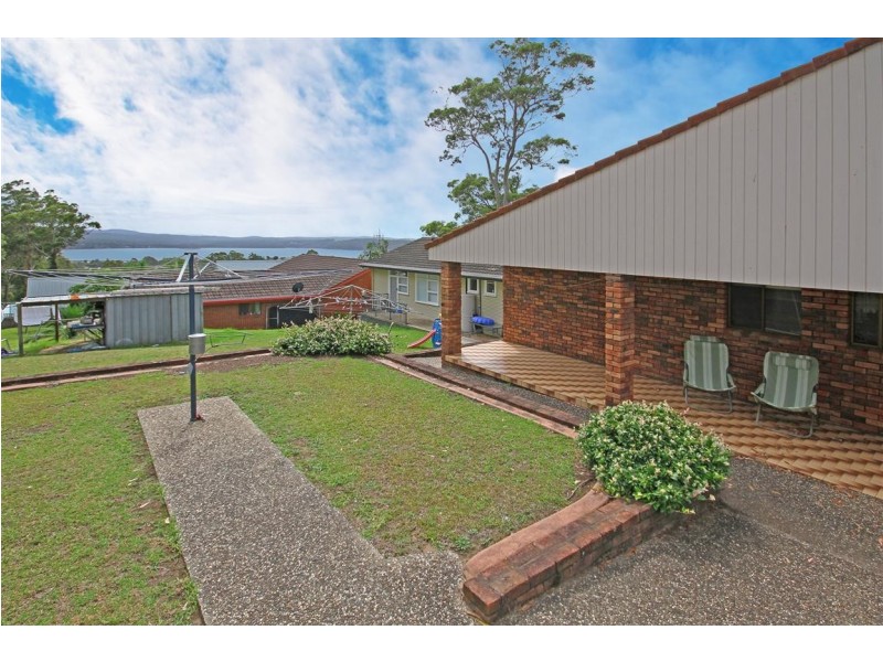 84 Vista Avenue, Catalina NSW 2536