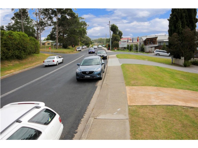 33 Old Princes Highway, Batemans Bay NSW 2536