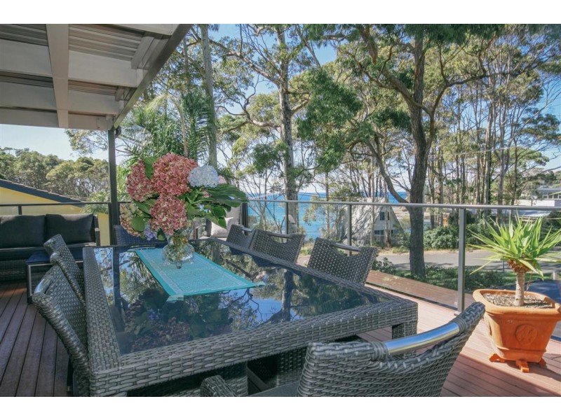 8 Baringa Crescent, Lilli Pilli NSW 2536