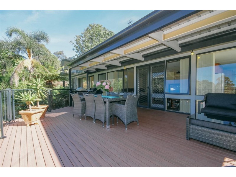 8 Baringa Crescent, Lilli Pilli NSW 2536