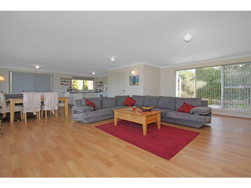 569 George Bass Drive, Malua Bay NSW 2536